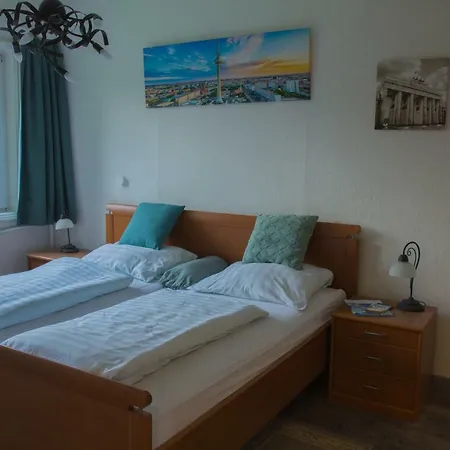Welt Hotel 3*